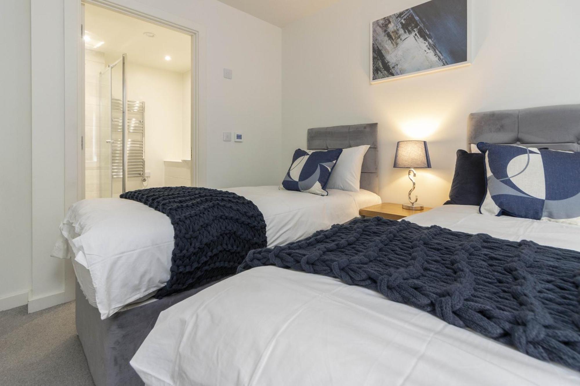 Apartamento Linacre 11 - Modern 2 Bed Behind The Cathedral With Free Parking And Fast Wifi Exeter Exterior foto