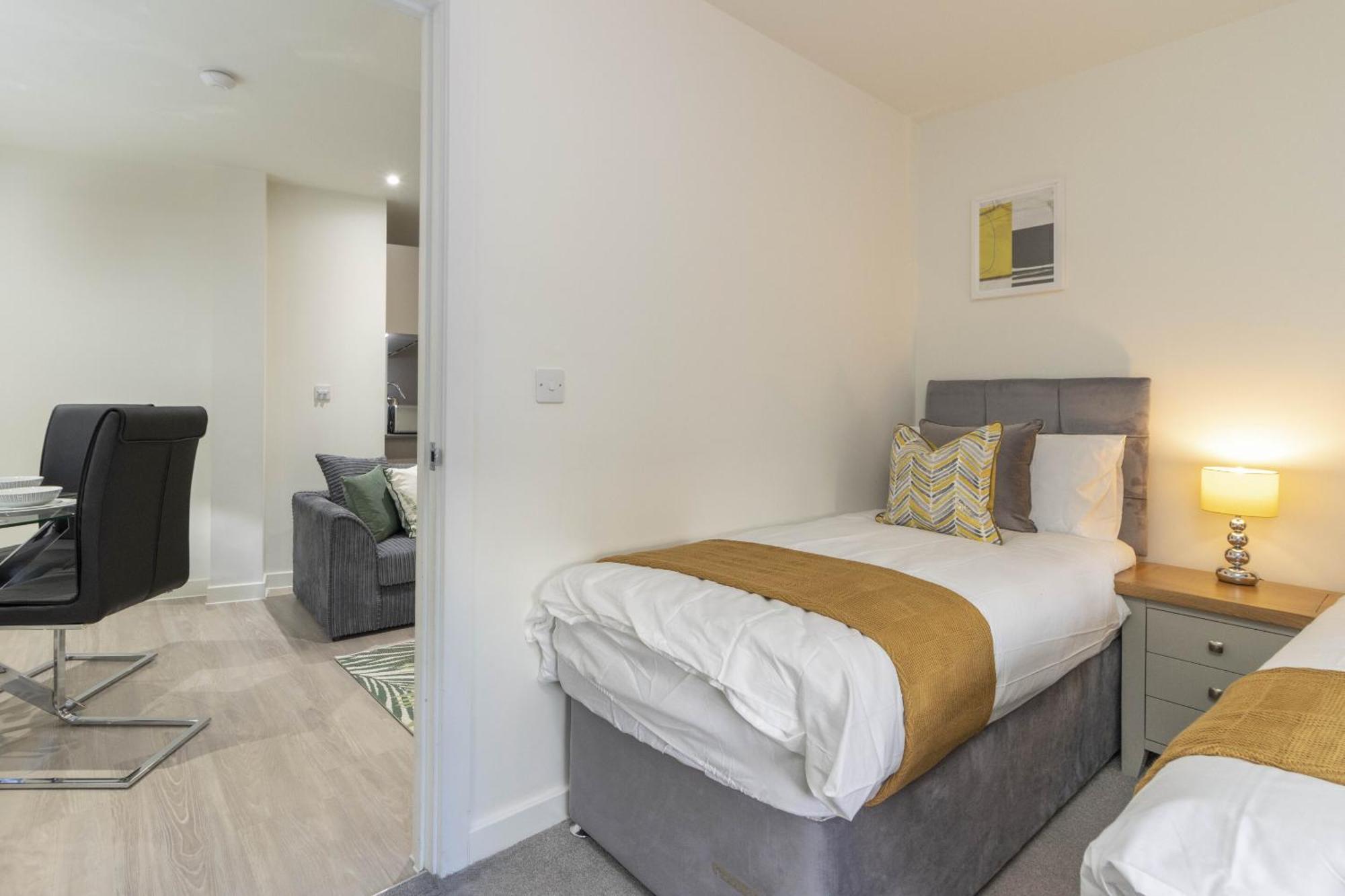 Apartamento Linacre 11 - Modern 2 Bed Behind The Cathedral With Free Parking And Fast Wifi Exeter Exterior foto