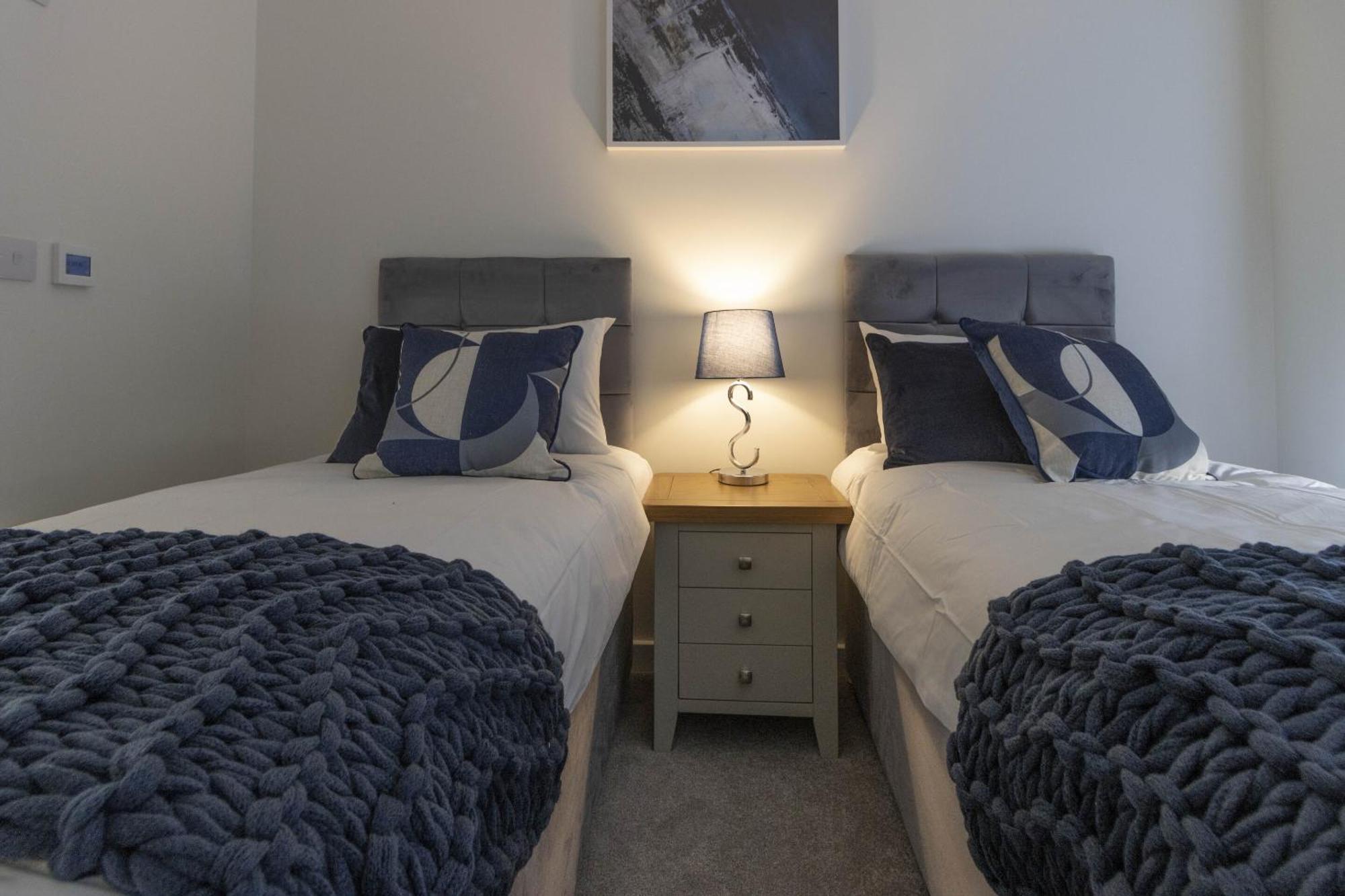 Apartamento Linacre 11 - Modern 2 Bed Behind The Cathedral With Free Parking And Fast Wifi Exeter Exterior foto